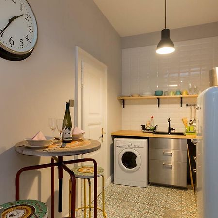 דירות בודפשט Deluxe Twin Studio In Kazinczy Street מראה חיצוני תמונה