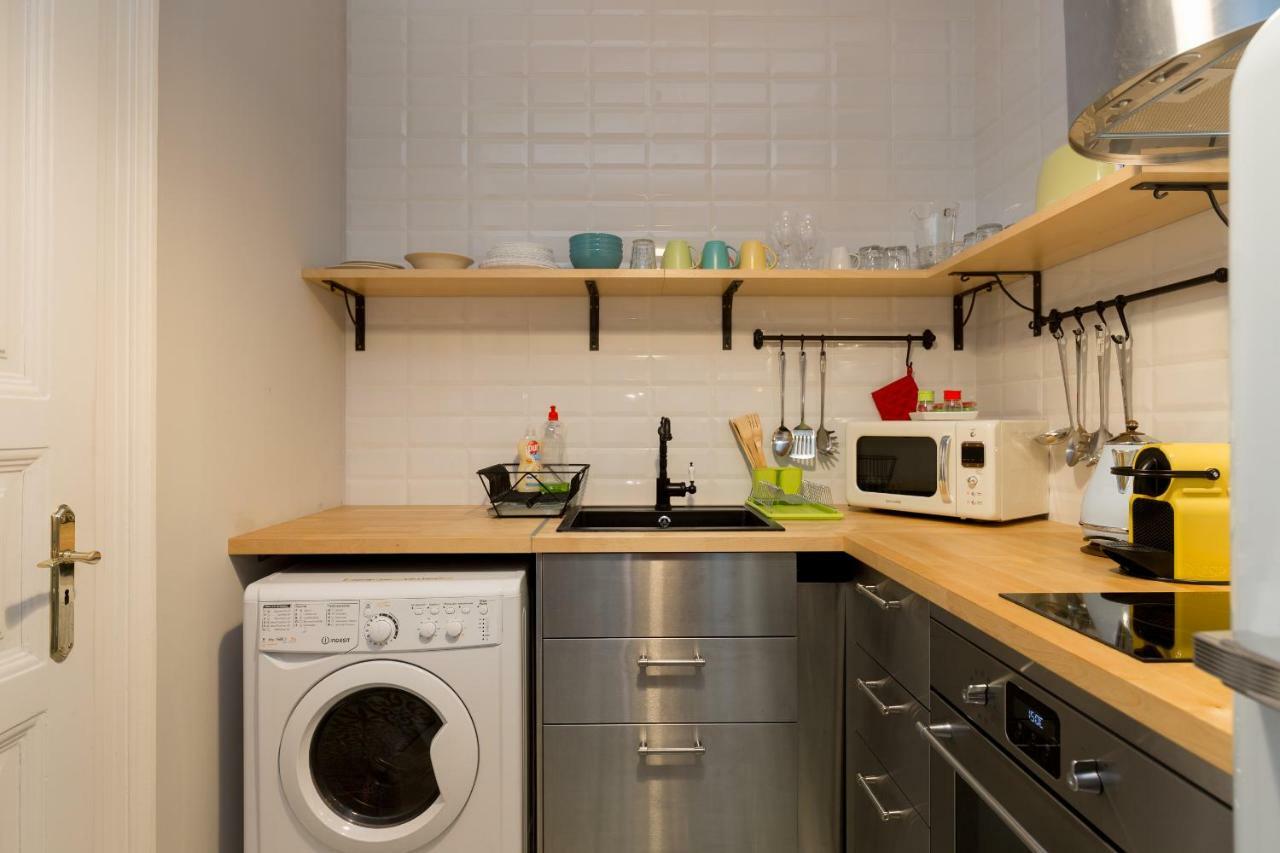דירות בודפשט Deluxe Twin Studio In Kazinczy Street מראה חיצוני תמונה