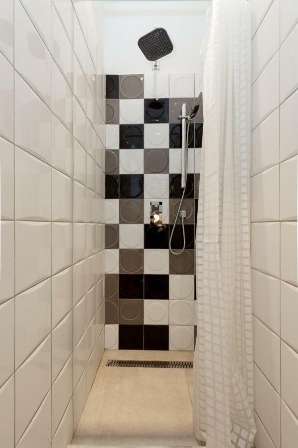 דירות בודפשט Deluxe Twin Studio In Kazinczy Street מראה חיצוני תמונה